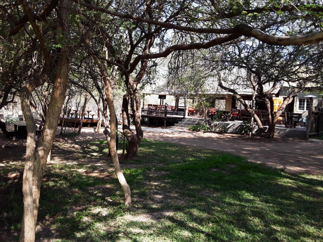 הודספרויט Bush Pub & Inn מראה חיצוני תמונה